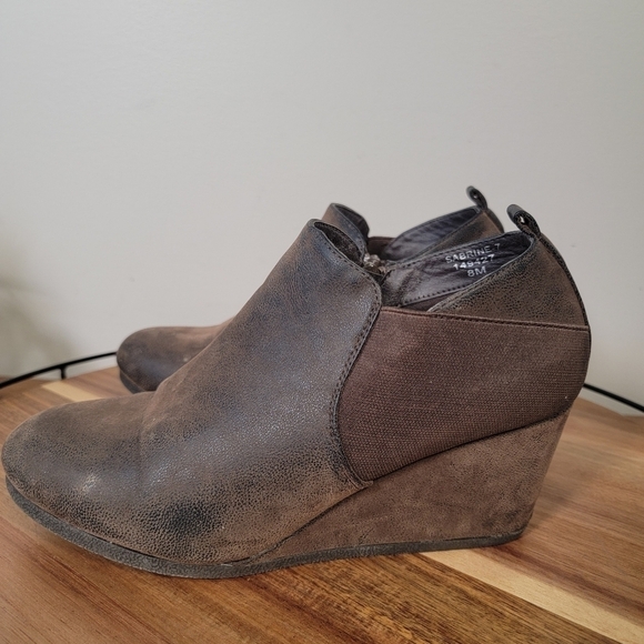 Pierre Dumas Sabrine-7 Brown Faux Leather Wedge Bootie Size 8 - Picture 9 of 17